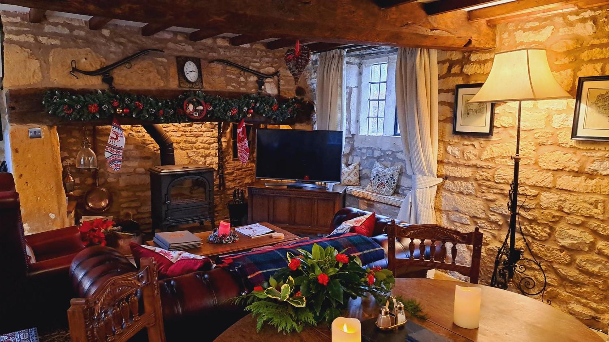 Holiday home Graziers - Character Cotswold With Inglenook, Parking And Pub Nearby Cheltenham